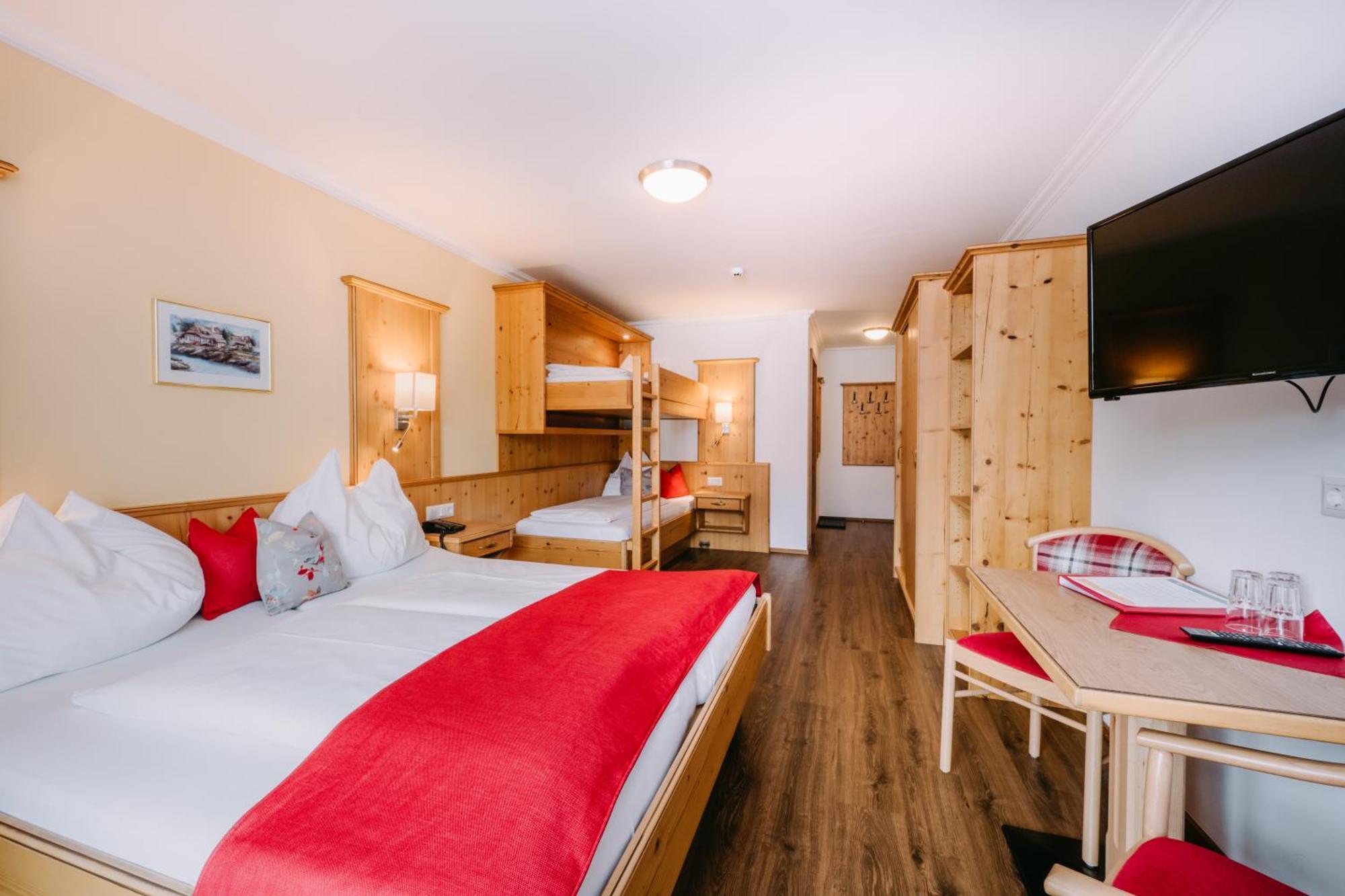 Hotel Brueckenwirt Superior Altenmarkt im Pongau Luaran gambar
